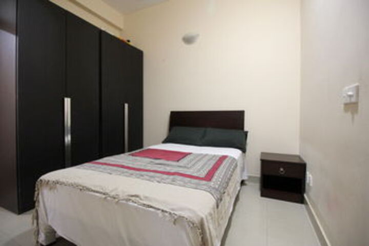 Room 16 of 27