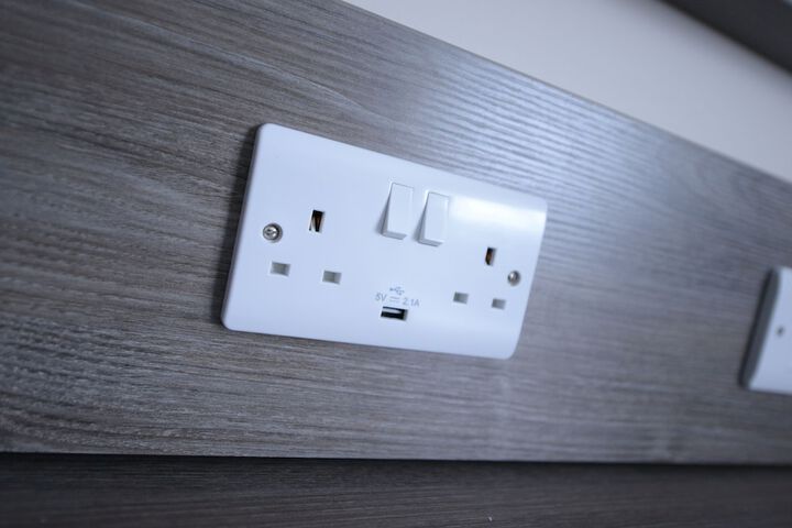 Room 13 of 70