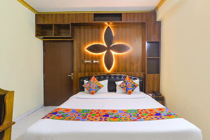 Room 21 of 32