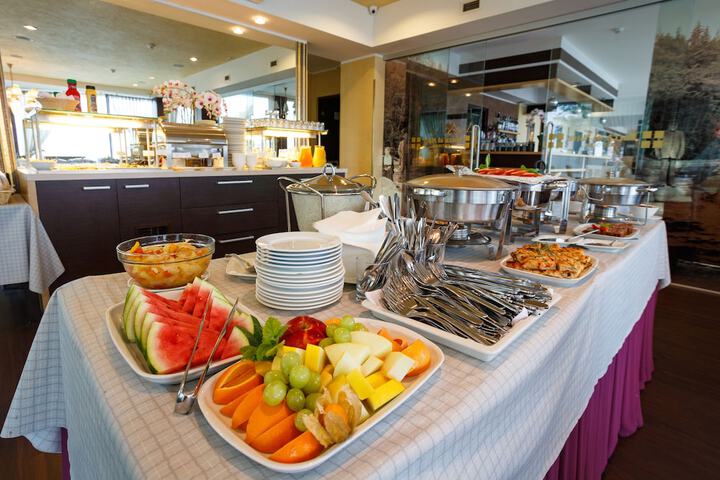 Breakfast/Coffee Service 36 of 50