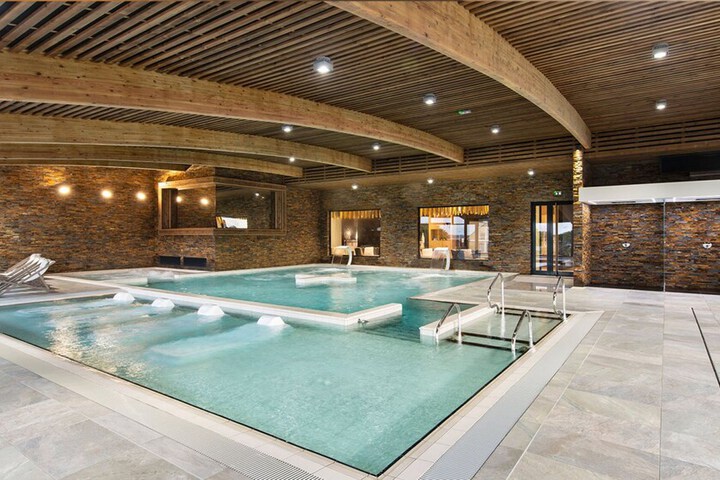 Pool 20 of 56