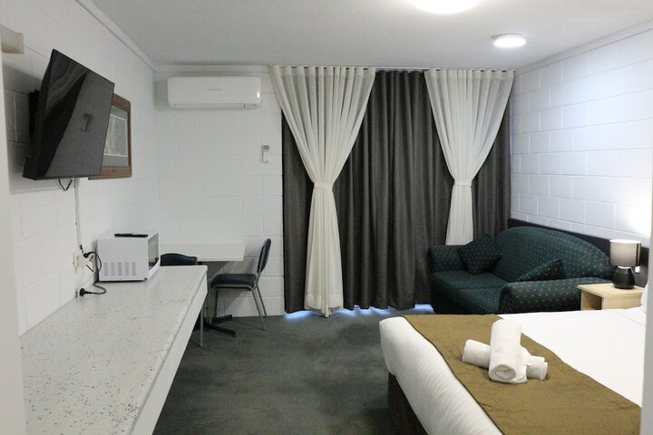 Room 21 of 59
