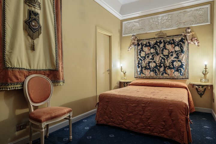 Room 28 of 88