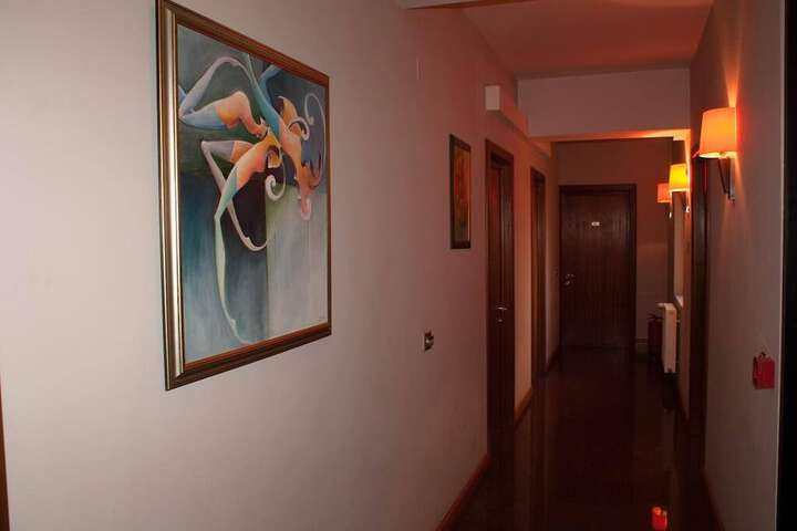 Ballroom/Hall 14 of 19