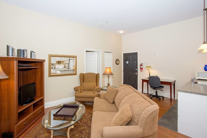 Room 19 of 28