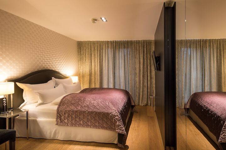 Room 21 of 91