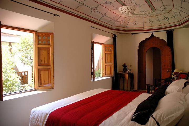 Room 3 of 25