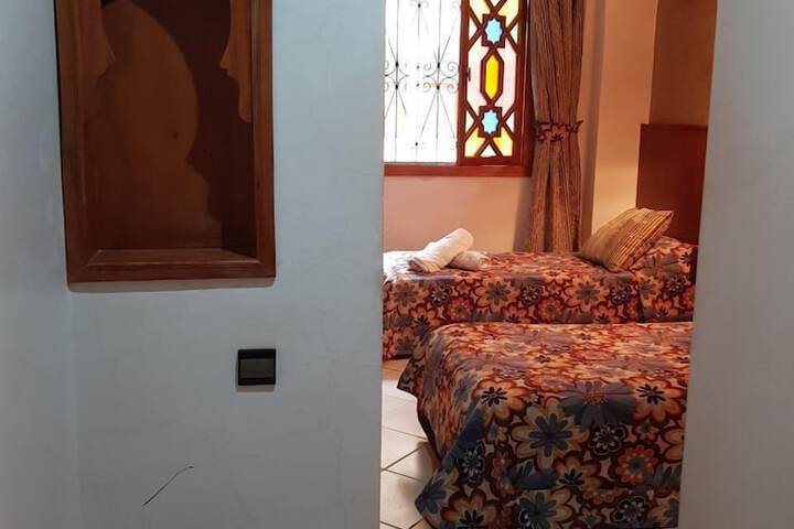 Room 6 of 92