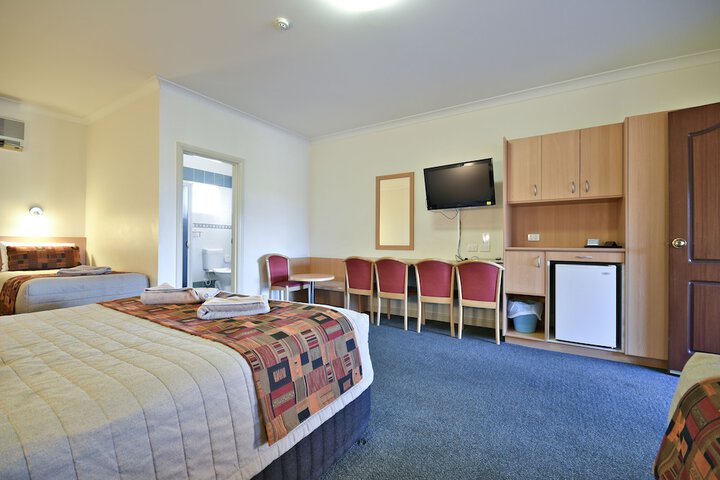Room 14 of 46