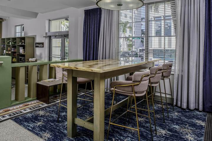 Hotel Interior 5 of 30