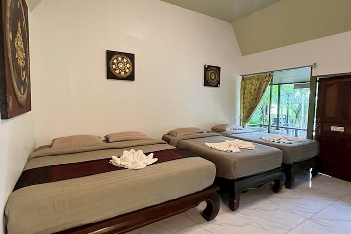 Room 10 of 72