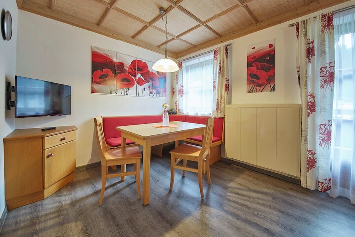 Room 14 of 51