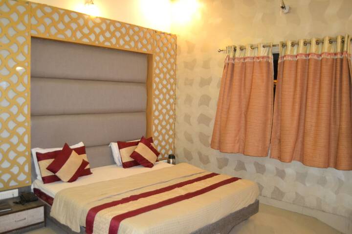 Room 47 of 131