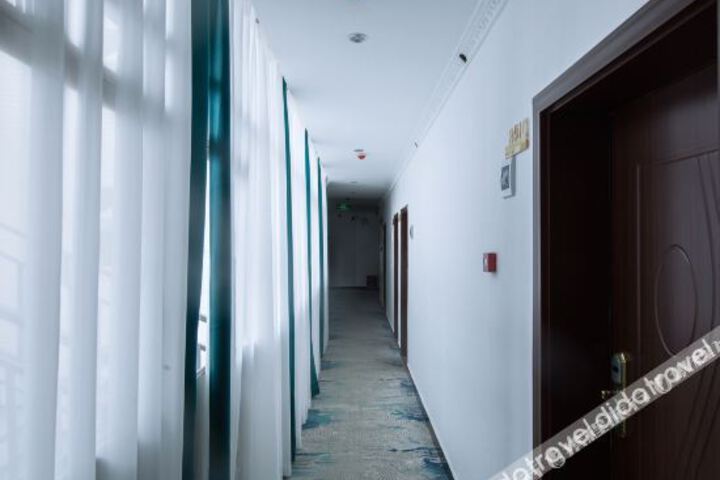 Hotel Interior 11 of 19