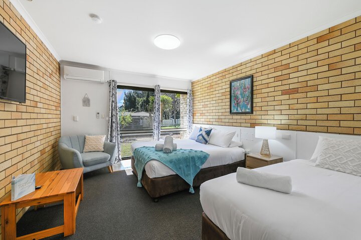 Room 3 of 30
