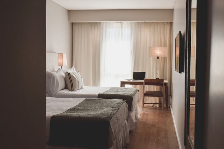 Room 34 of 74
