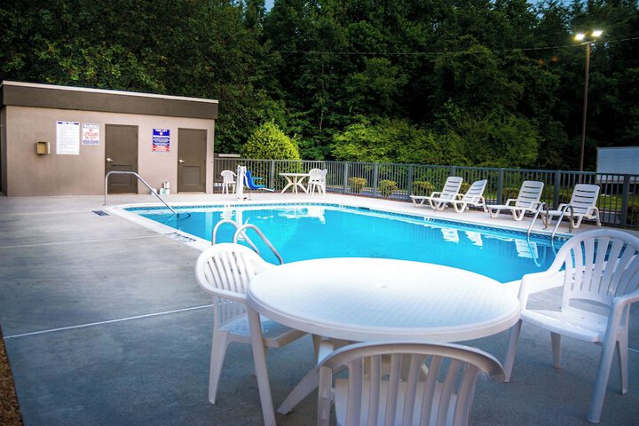 Outdoor pool