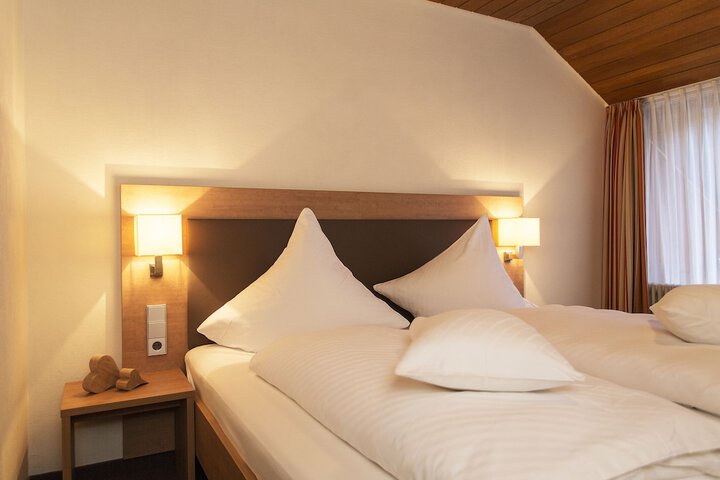 Room 4 of 59