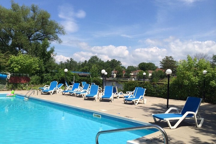 Pool 29 of 41