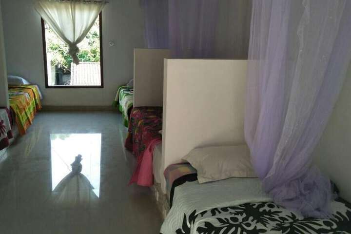 Room 9 of 41