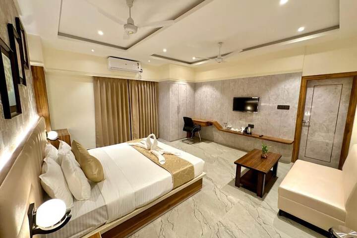 Room 17 of 45