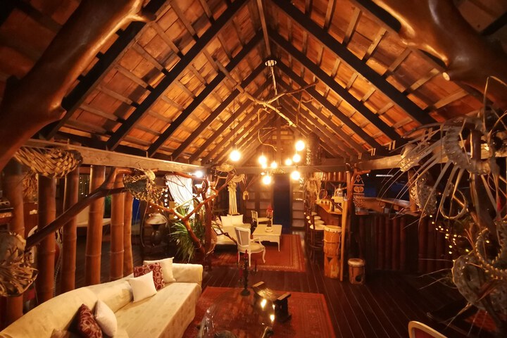 Lounge 345 of 404