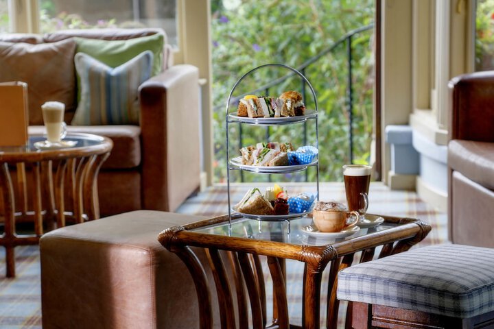 Breakfast/Coffee Service 46 of 64
