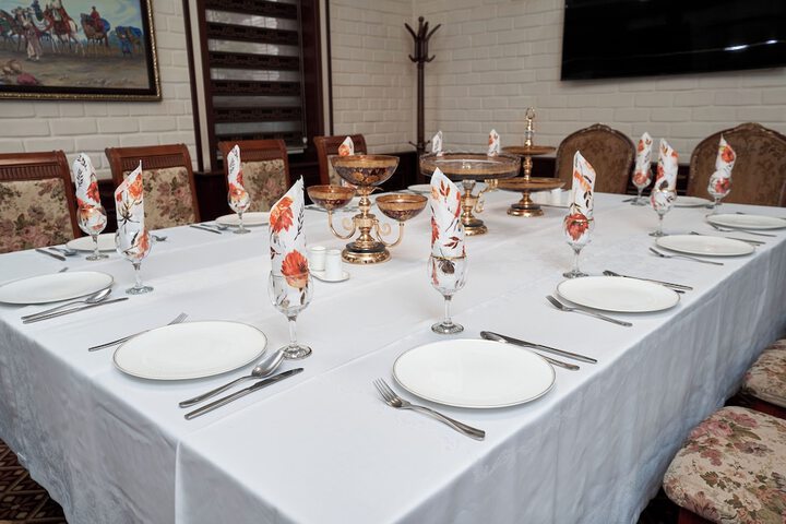 Dining 64 of 88