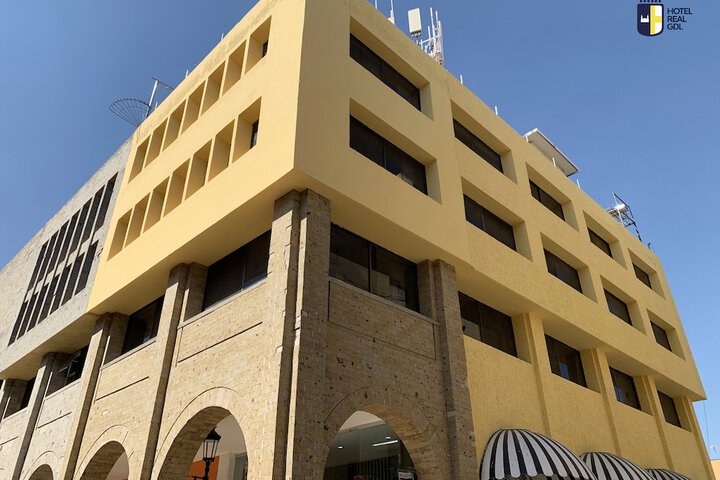 Exterior of Hotel Real GDL