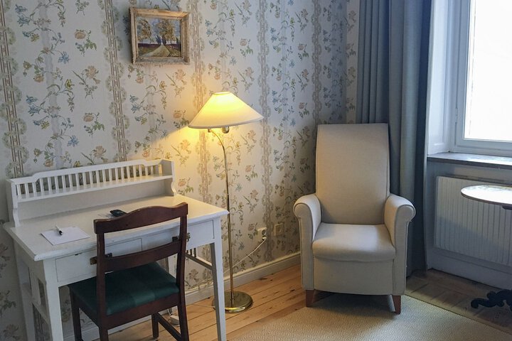 Room 18 of 71