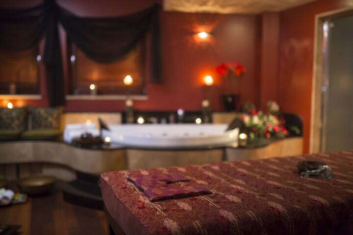 Massage Photo