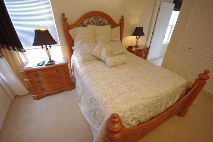 Room 10 of 46