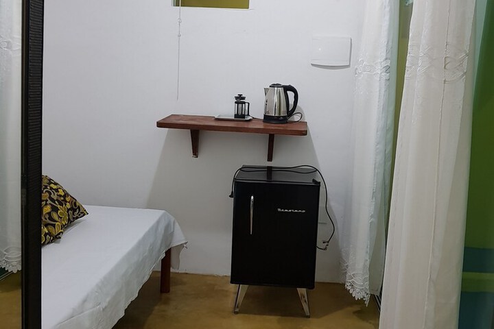 Room 27 of 79