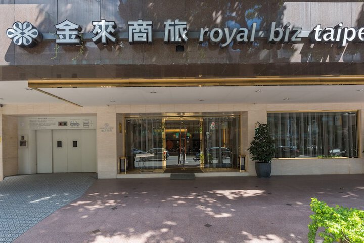 Hotel 68 of 81