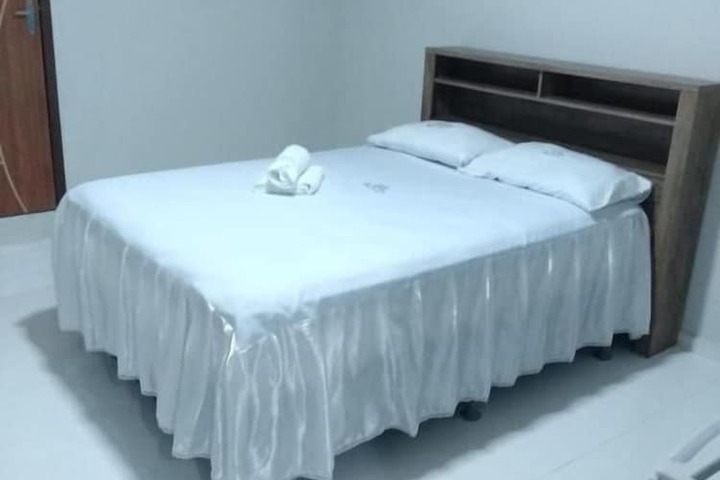 Room 8 of 24