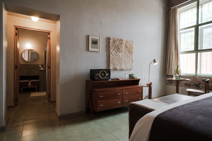 Room 14 of 222