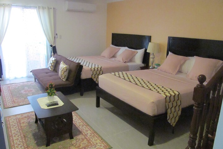Room 13 of 66