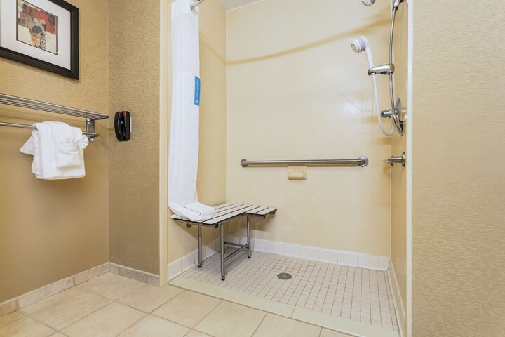 Bathroom shower