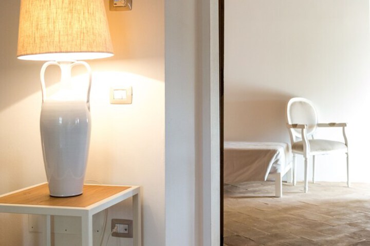 Room 16 of 47