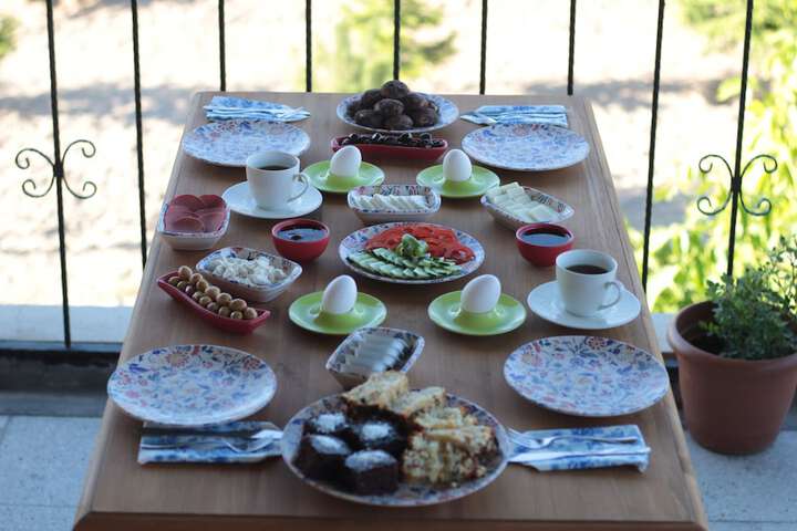 Breakfast/Coffee Service 53 of 61