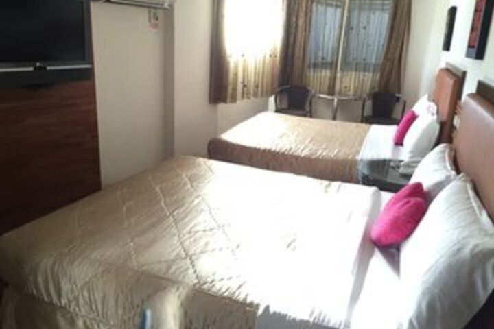 Room 19 of 27