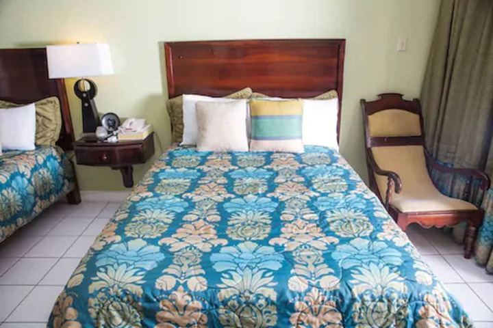 Room 15 of 71