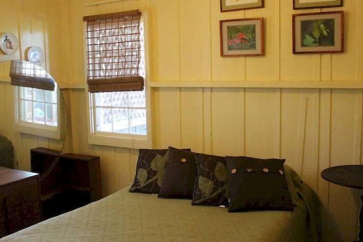 Room 10 of 79