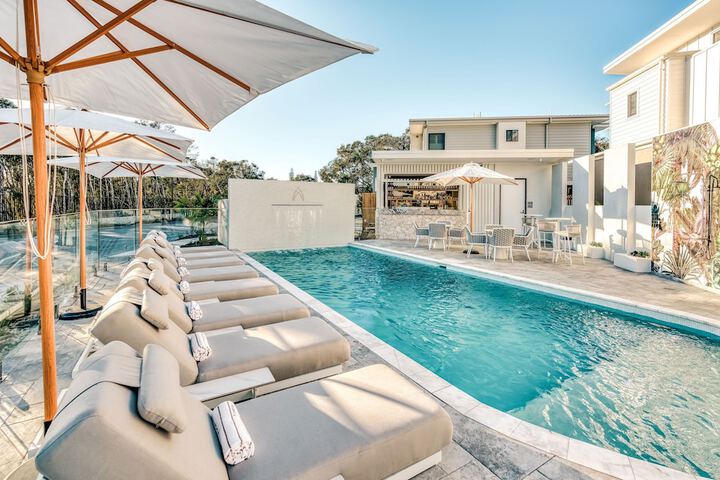 Pool 169 of 193