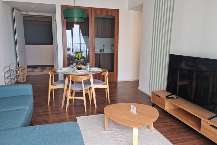 Room 14 of 30