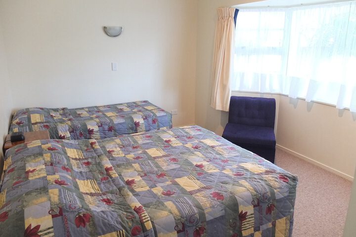 Room 3 of 41