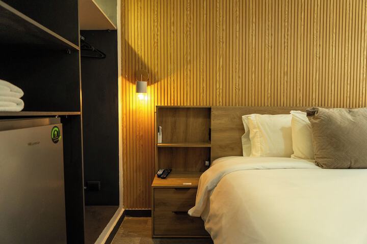 Room 8 of 46