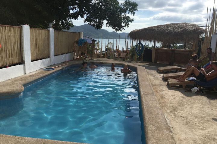 Hotel Pool