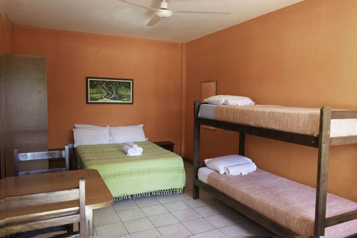 Room 7 of 51