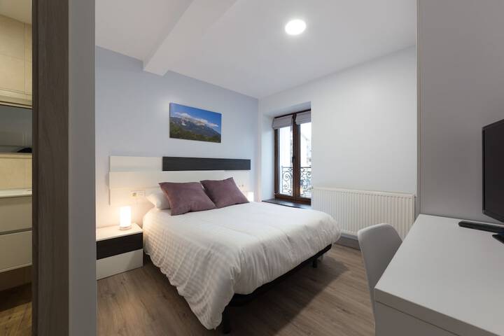 Room 14 of 50